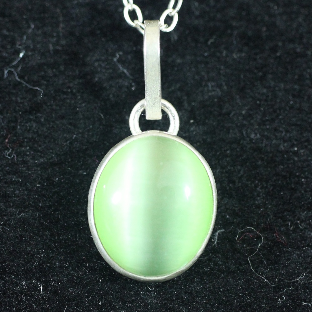 Sterling Silver 925 Green Cats Eye Pendant